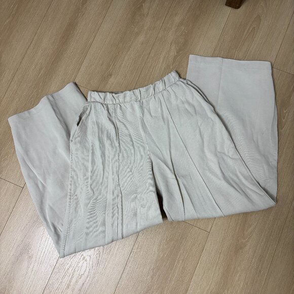 Zara Pants - Zara Wide Leg Beige Cream Loose Pants Sweatpants Sweats SIze Medium